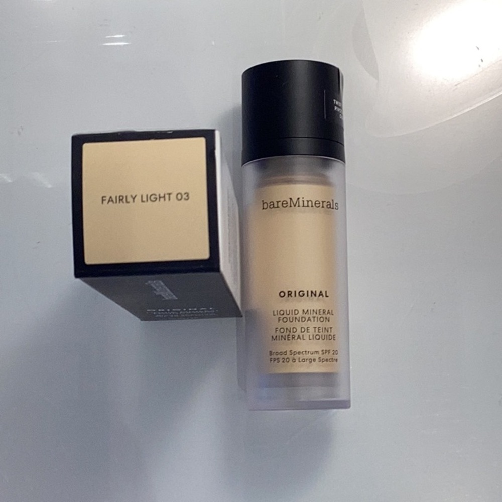 Discontinued bareMinerals Original Liquid Mineral Foundation Fairly Light 03